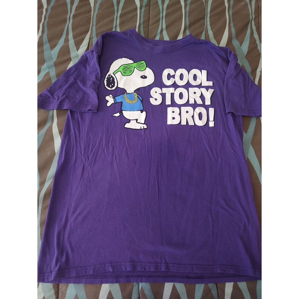 Peanuts Snoopy Cool Story Bro T-Shirt Mens Large Purple Graphic Tee